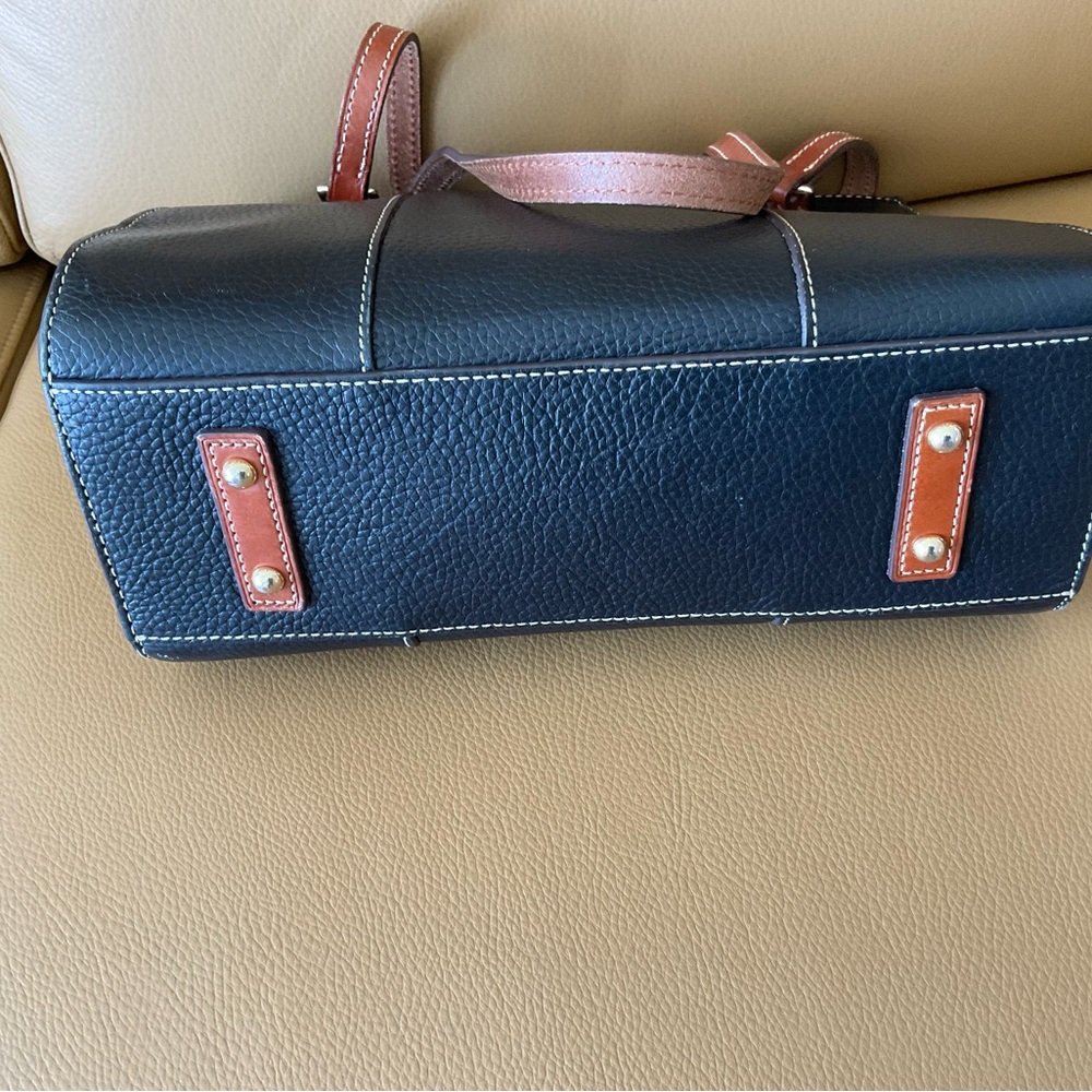 Dooney & Bourke Black Small Lexington Shoulder Bag Tote - Picture 4 of 6